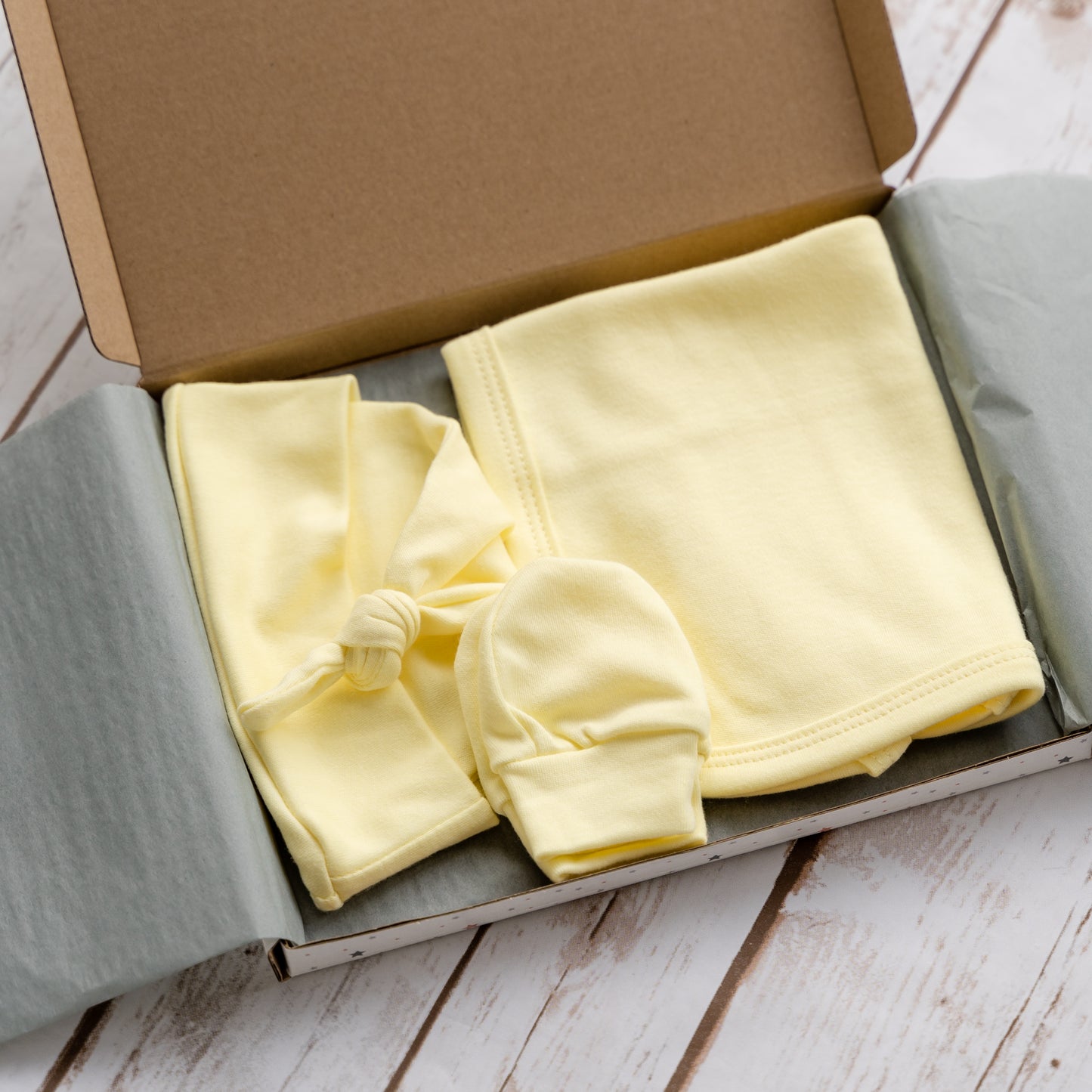 Newborn Letterbox Set